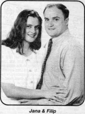[Picture of Jana & Fil]